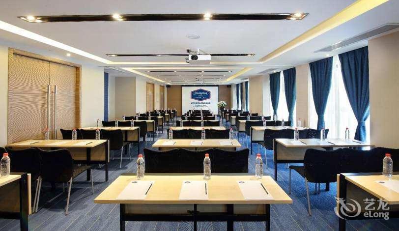 Hampton By Hilton Ji'An Hotel จี๋อาน ภายนอก รูปภาพ